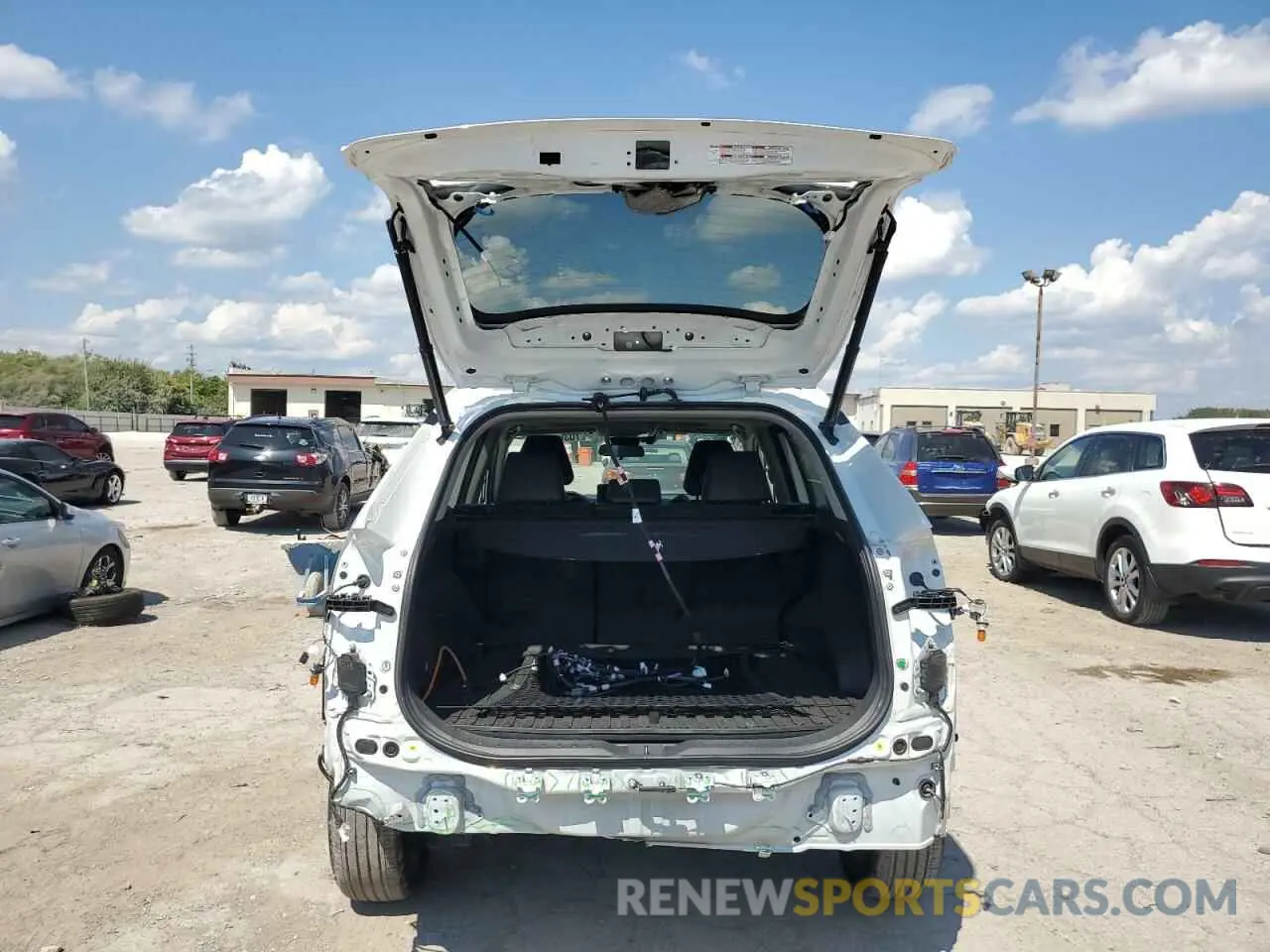 6 Photograph of a damaged car 4T3B6RFV8PU130306 TOYOTA RAV4 2023