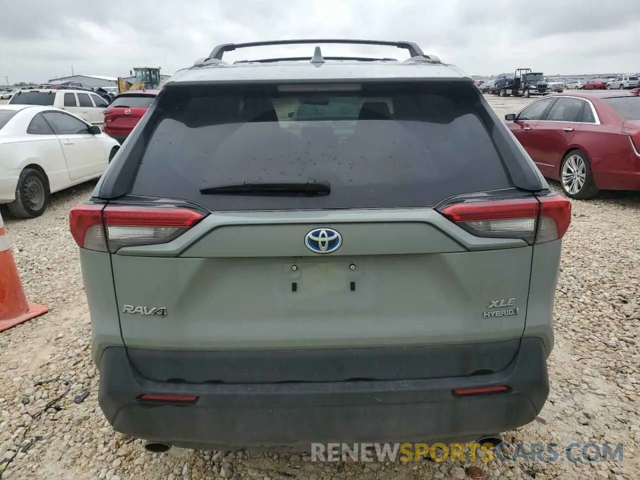 6 Photograph of a damaged car 4T3B6RFVXPU129948 TOYOTA RAV4 2023