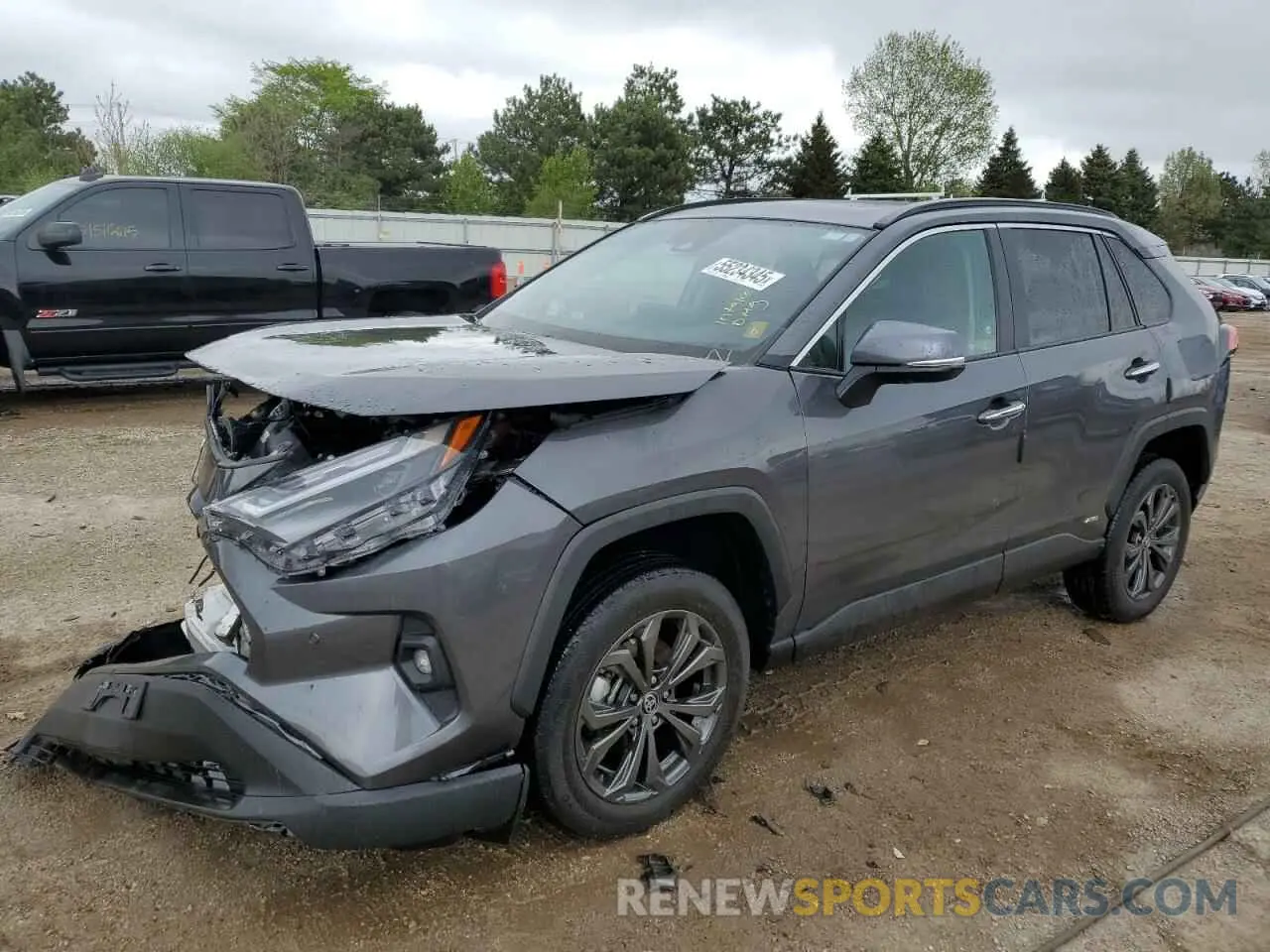 1 Photograph of a damaged car 4T3D6RFV1PU105627 TOYOTA RAV4 2023