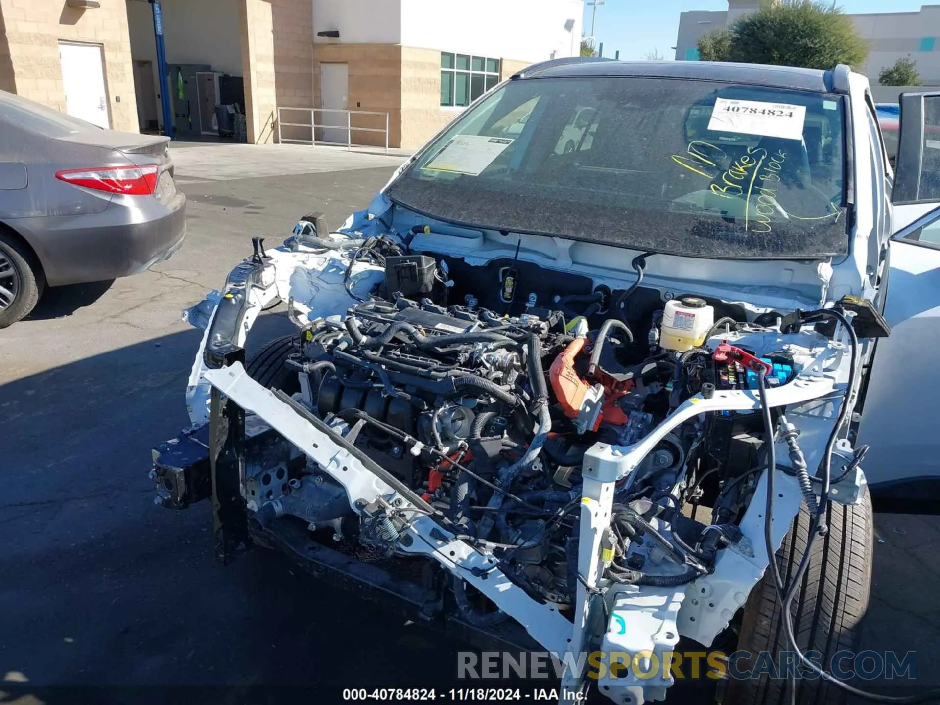 6 Photograph of a damaged car 4T3D6RFV1PU117616 TOYOTA RAV4 2023
