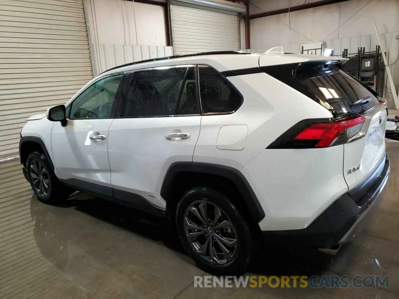 2 Photograph of a damaged car 4T3D6RFV3PU114233 TOYOTA RAV4 2023