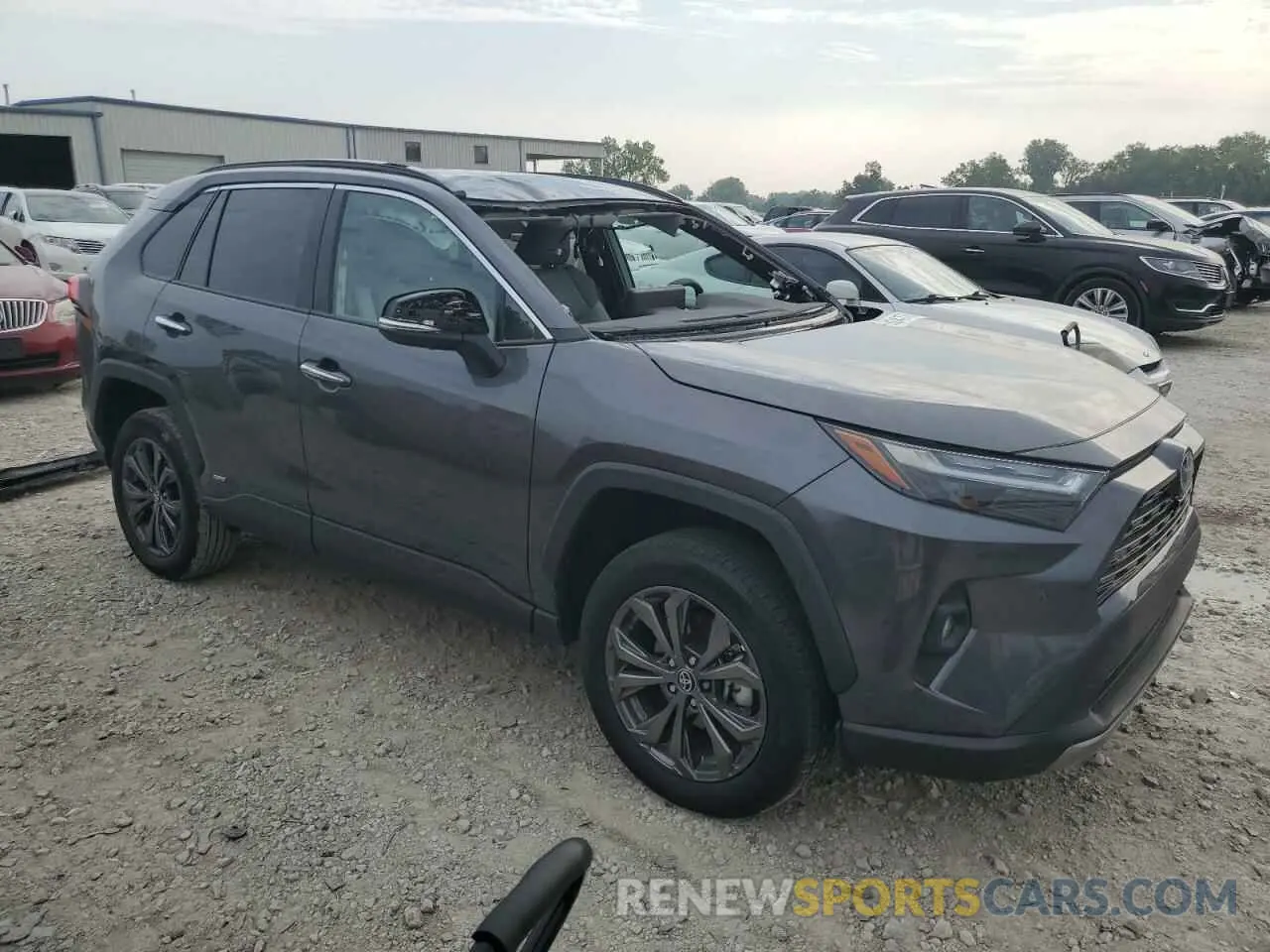 4 Photograph of a damaged car 4T3D6RFV5PU129252 TOYOTA RAV4 2023