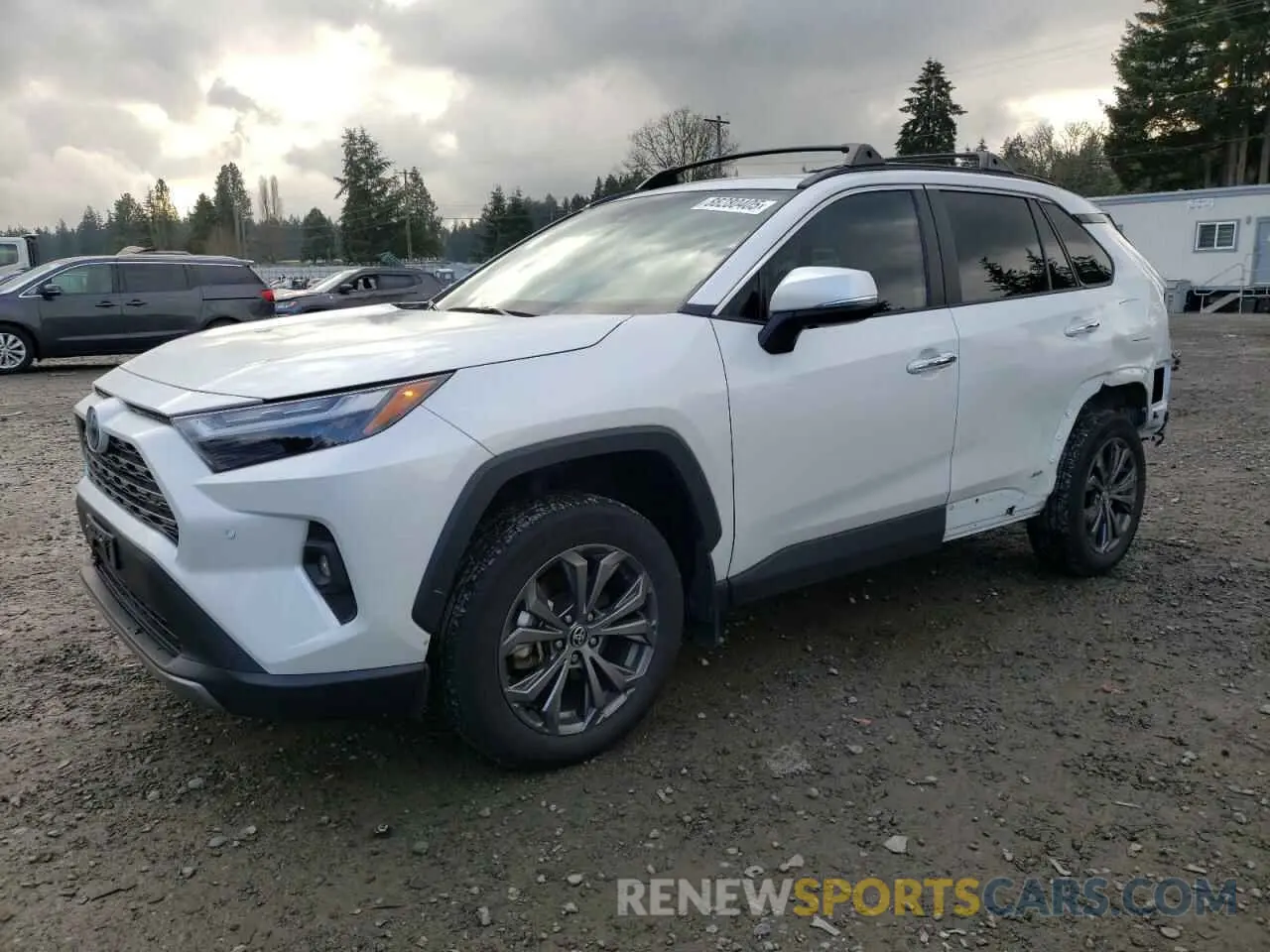 1 Photograph of a damaged car 4T3D6RFVXPU107179 TOYOTA RAV4 2023