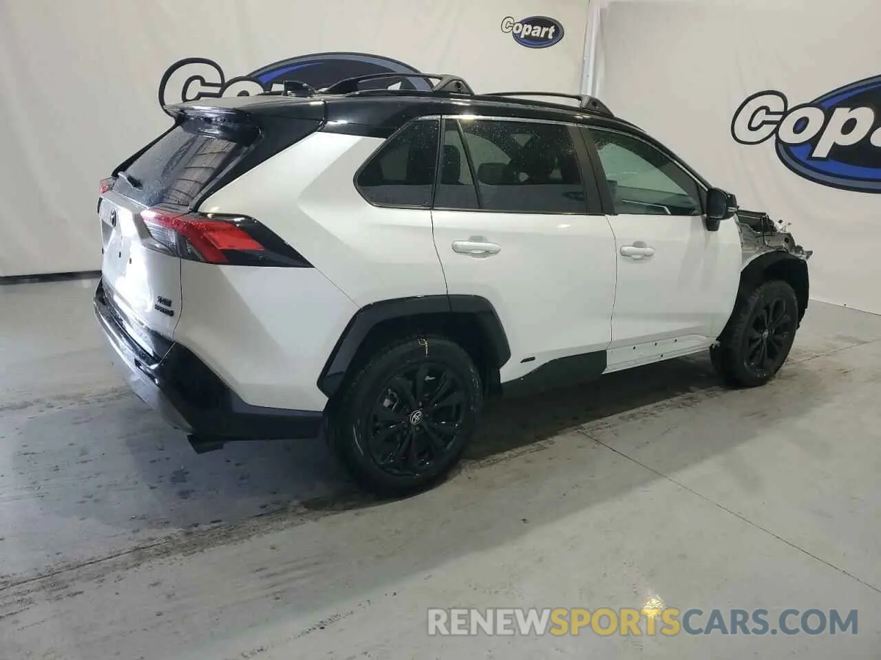 3 Photograph of a damaged car 4T3E6RFV2PU126359 TOYOTA RAV4 2023