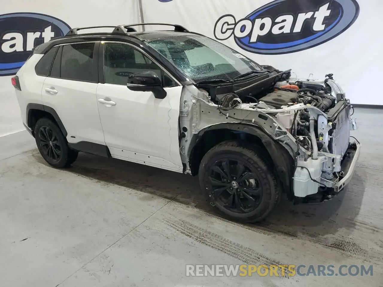 4 Photograph of a damaged car 4T3E6RFV2PU126359 TOYOTA RAV4 2023