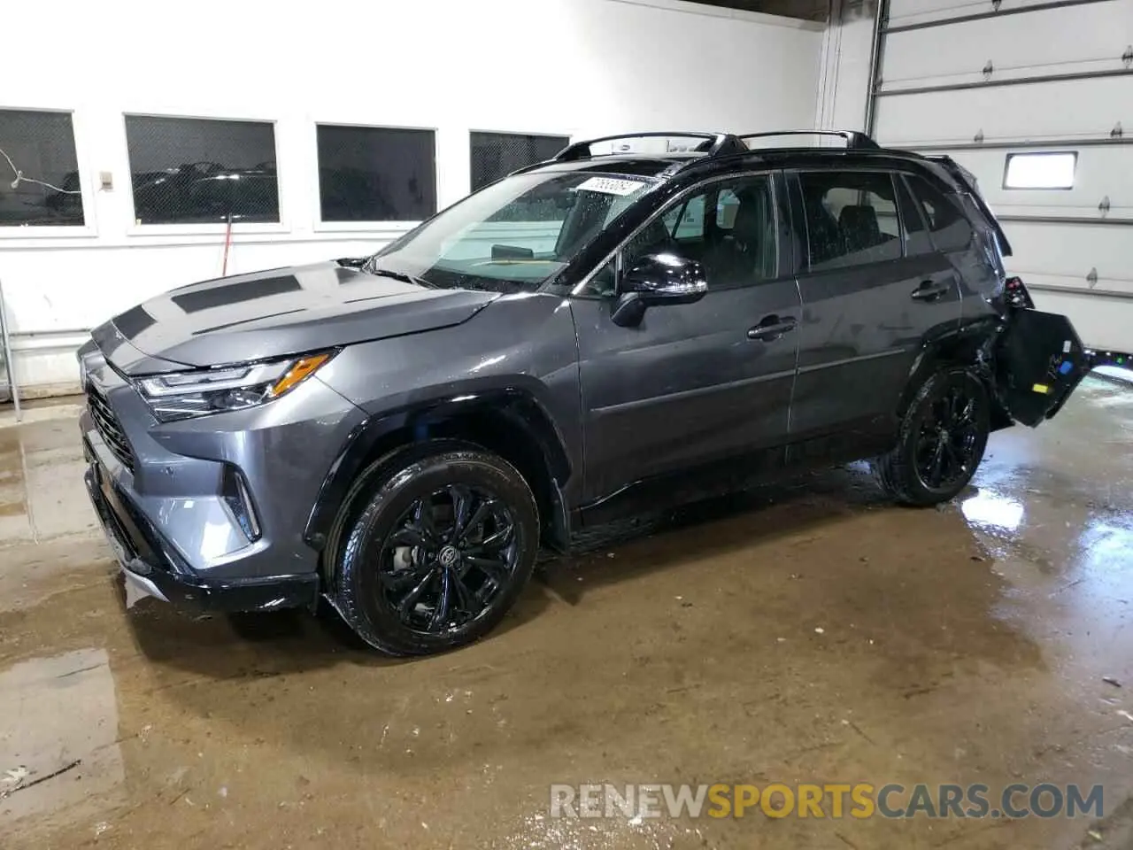 1 Photograph of a damaged car 4T3E6RFV3PU128198 TOYOTA RAV4 2023