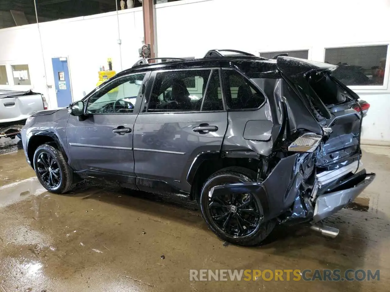 2 Photograph of a damaged car 4T3E6RFV3PU128198 TOYOTA RAV4 2023