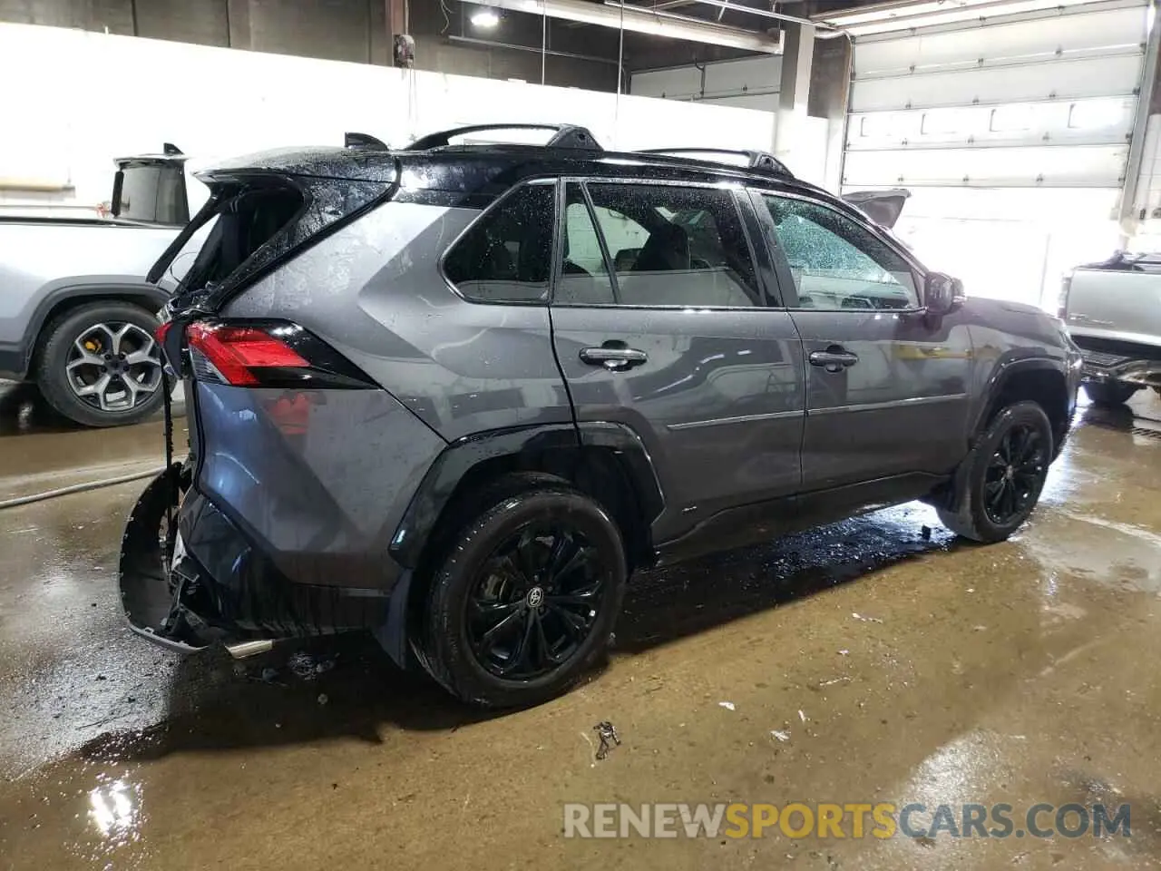 3 Photograph of a damaged car 4T3E6RFV3PU128198 TOYOTA RAV4 2023