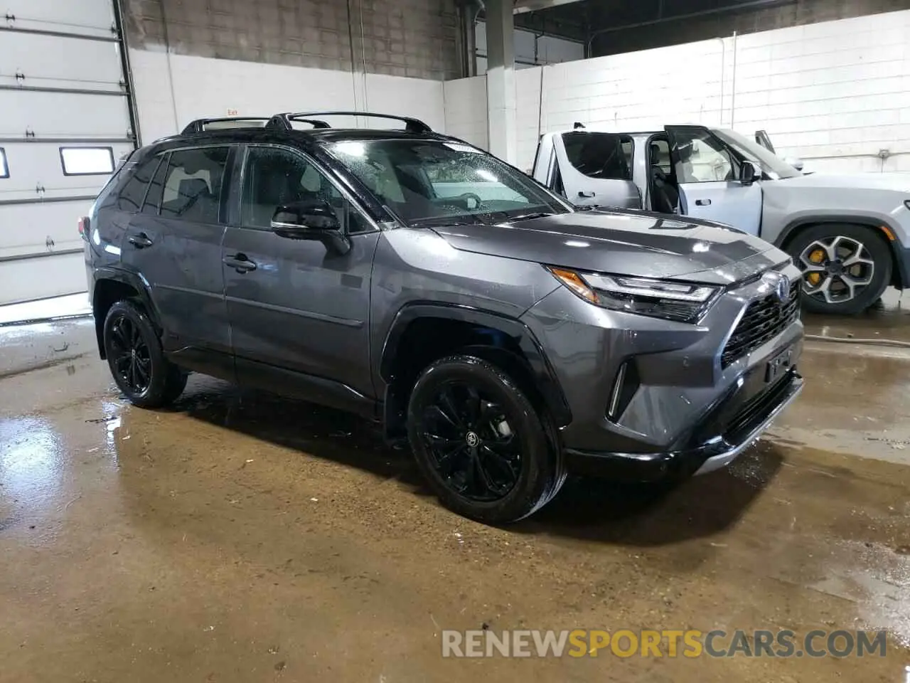 4 Photograph of a damaged car 4T3E6RFV3PU128198 TOYOTA RAV4 2023