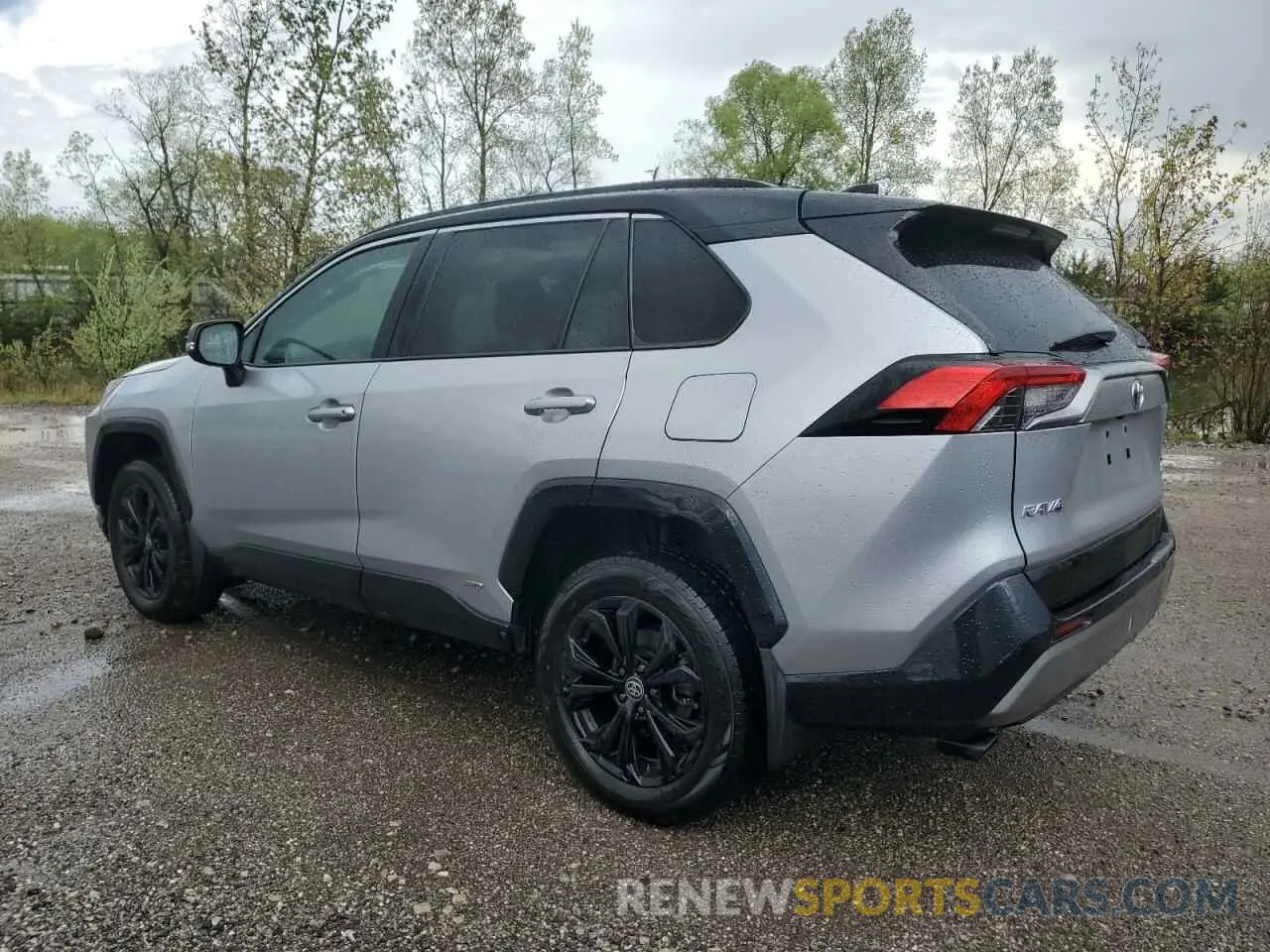 2 Photograph of a damaged car 4T3E6RFV5PU110138 TOYOTA RAV4 2023