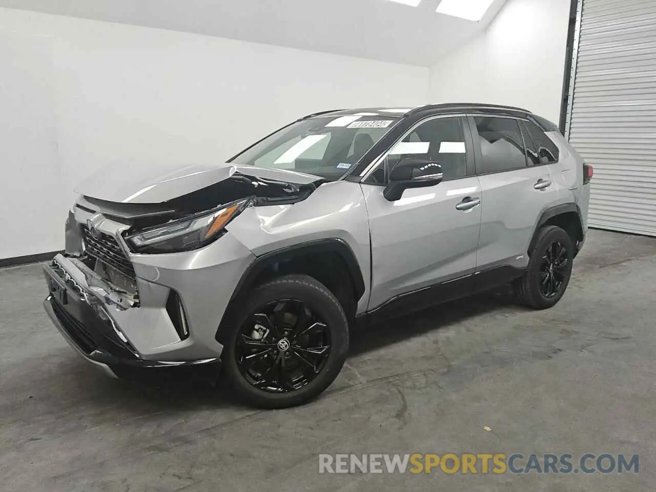 1 Photograph of a damaged car 4T3E6RFV5PU118708 TOYOTA RAV4 2023