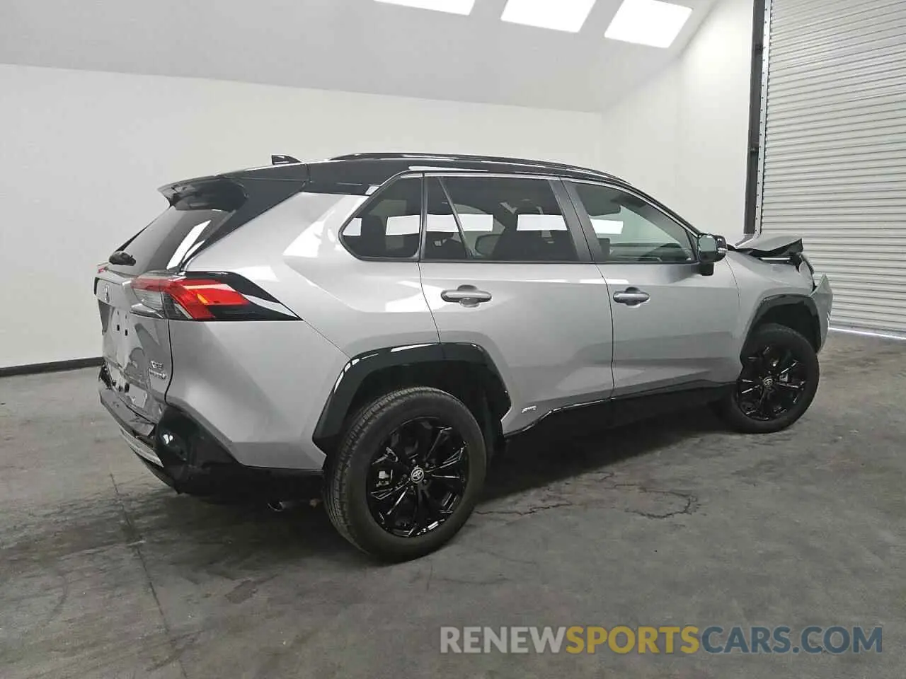 3 Photograph of a damaged car 4T3E6RFV5PU118708 TOYOTA RAV4 2023