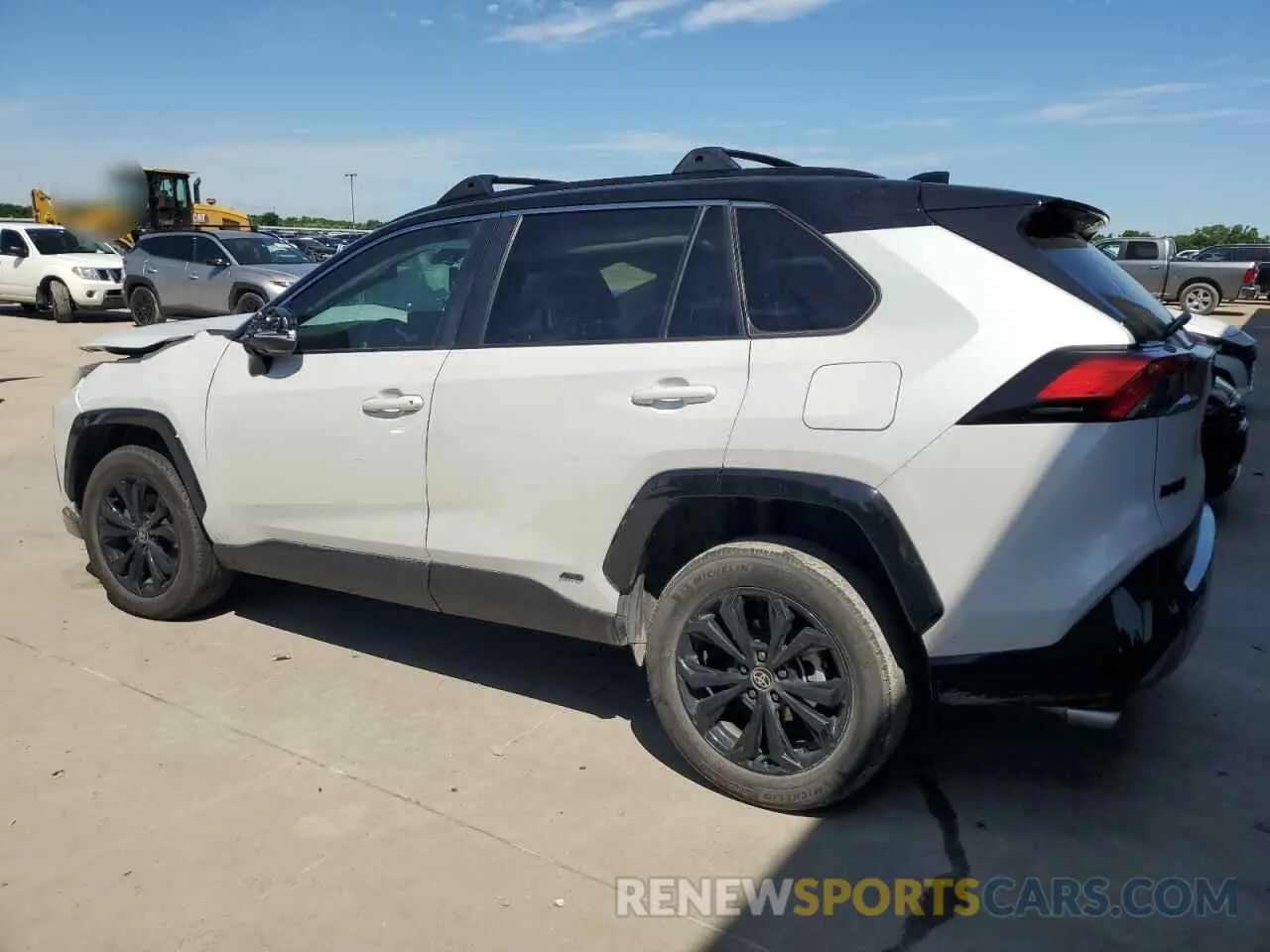 2 Photograph of a damaged car 4T3E6RFV6PU109046 TOYOTA RAV4 2023