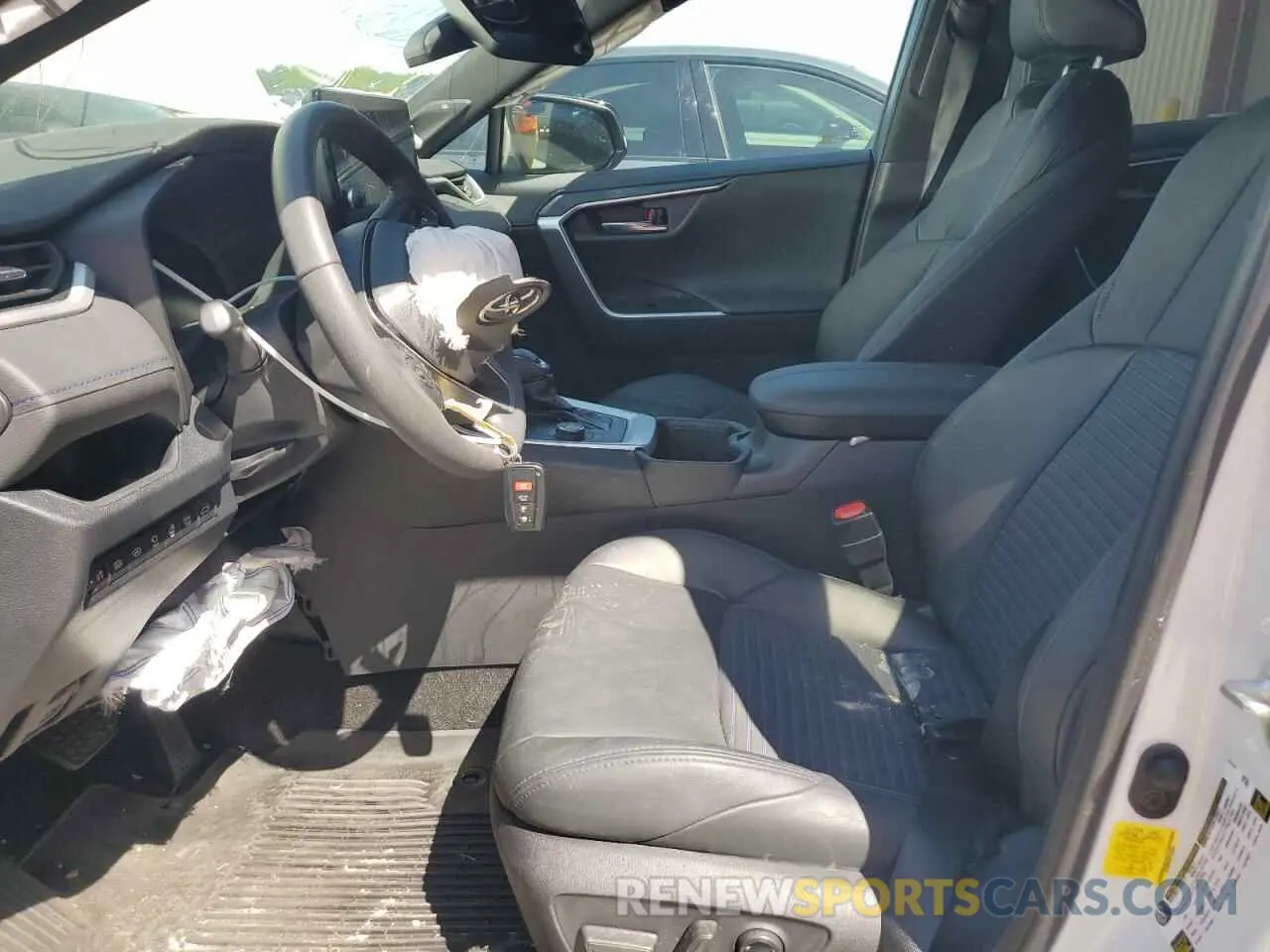 7 Photograph of a damaged car 4T3E6RFV6PU109046 TOYOTA RAV4 2023