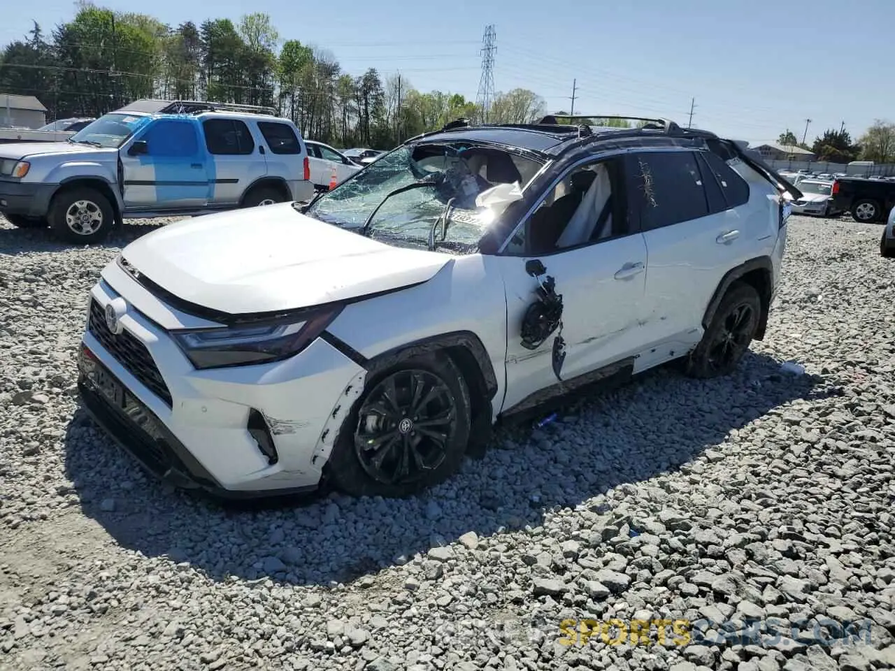 1 Photograph of a damaged car 4T3E6RFV7PU114143 TOYOTA RAV4 2023