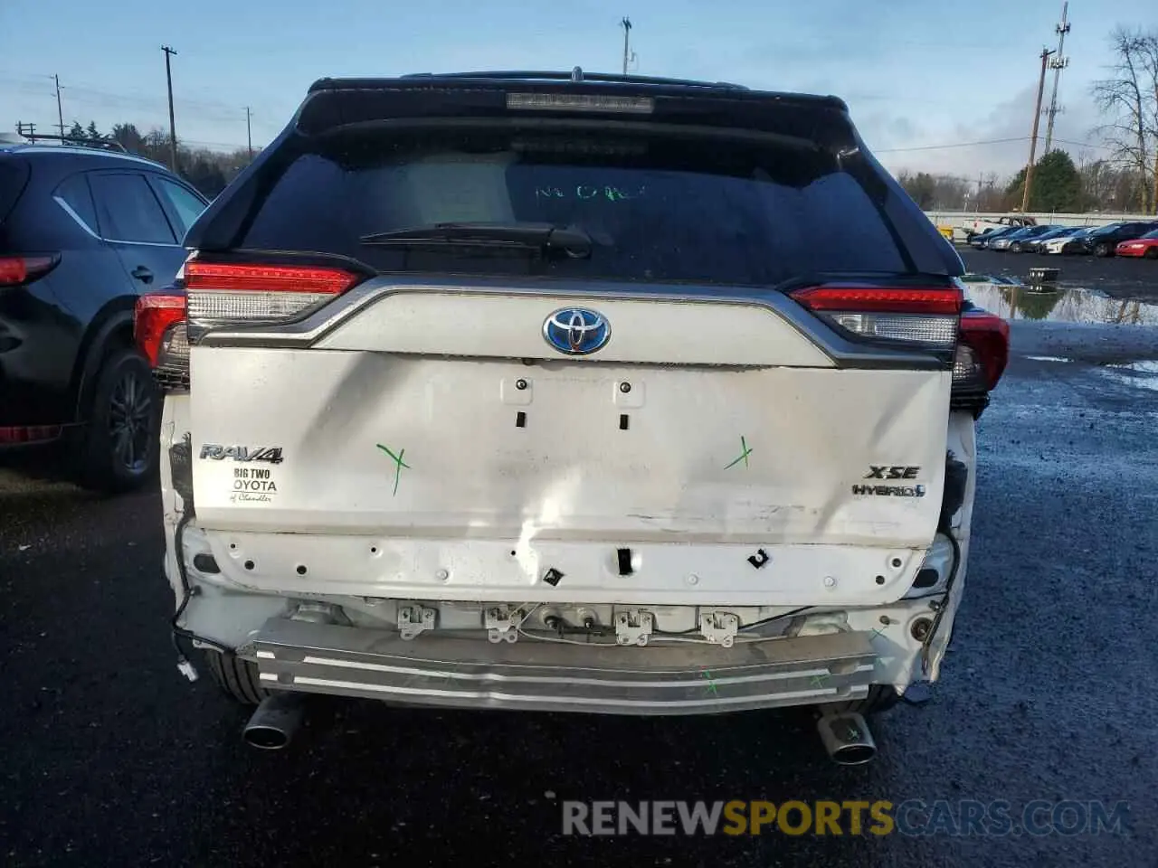 6 Photograph of a damaged car 4T3E6RFV7PU120086 TOYOTA RAV4 2023