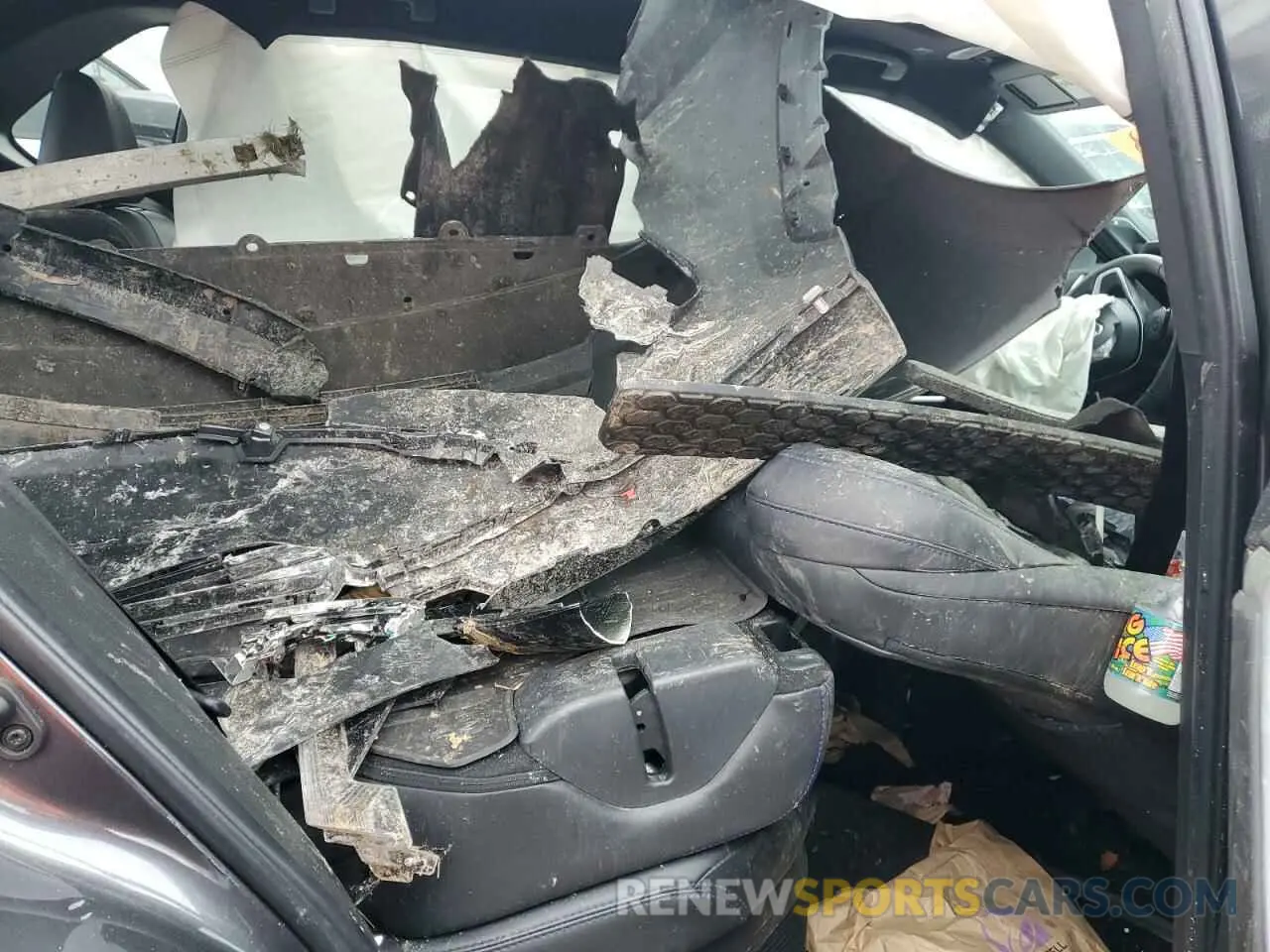 11 Photograph of a damaged car 4T3E6RFV8PU126866 TOYOTA RAV4 2023
