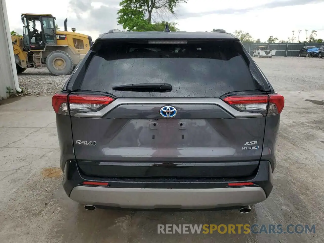6 Photograph of a damaged car 4T3E6RFV9PU135298 TOYOTA RAV4 2023