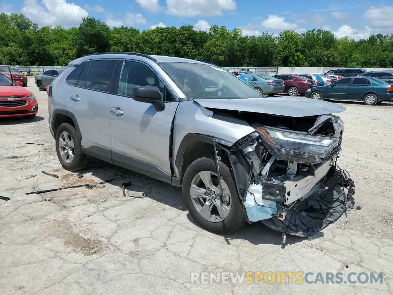 4 Photograph of a damaged car 4T3LWRFV1PU108538 TOYOTA RAV4 2023