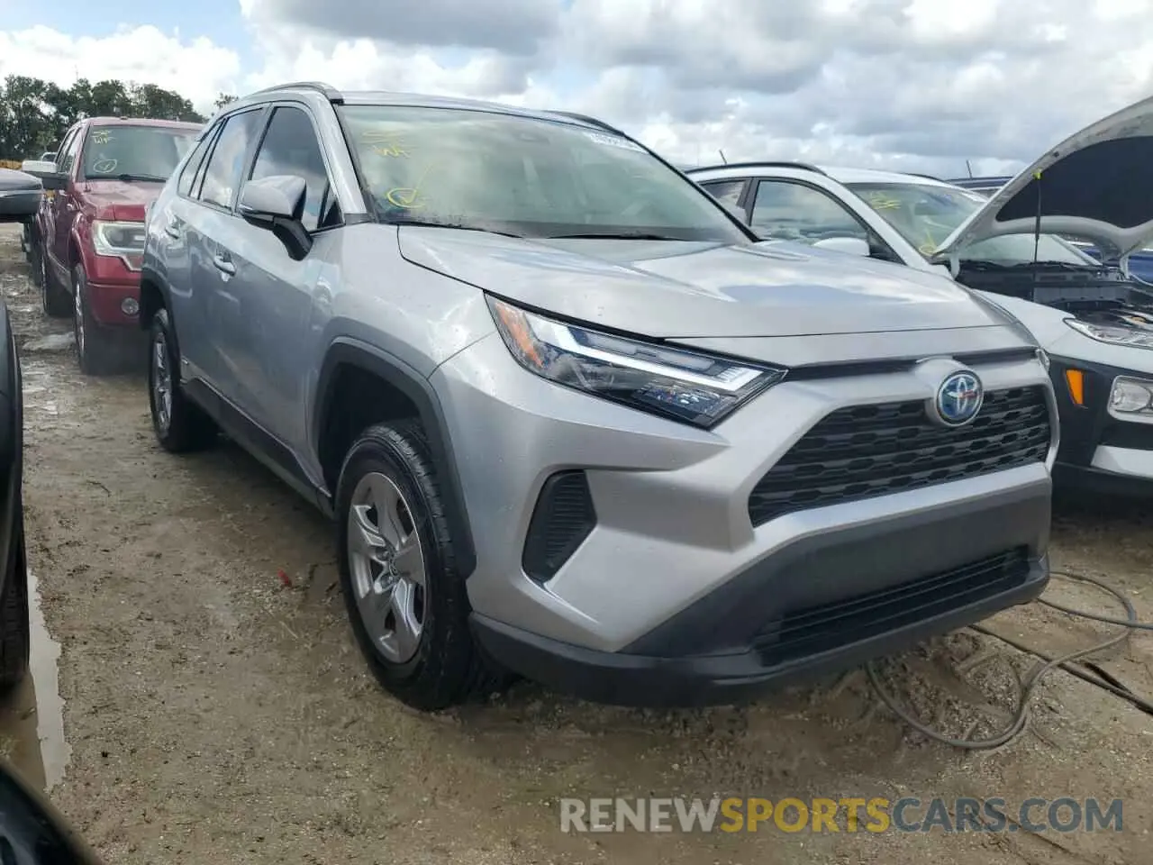 4 Photograph of a damaged car 4T3MWRFV2PU109461 TOYOTA RAV4 2023