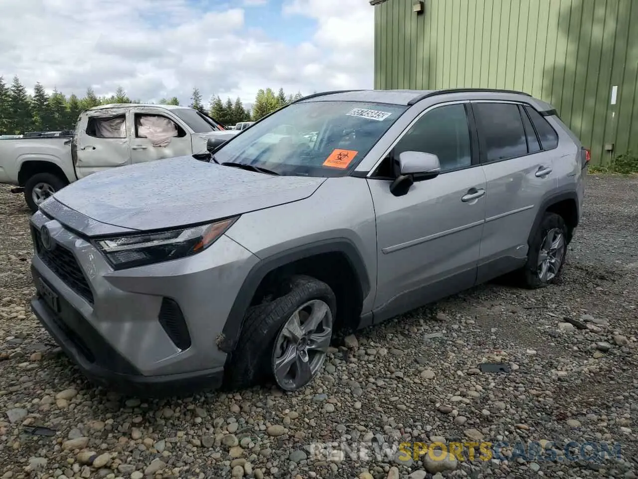 1 Photograph of a damaged car 4T3MWRFV3PU091097 TOYOTA RAV4 2023