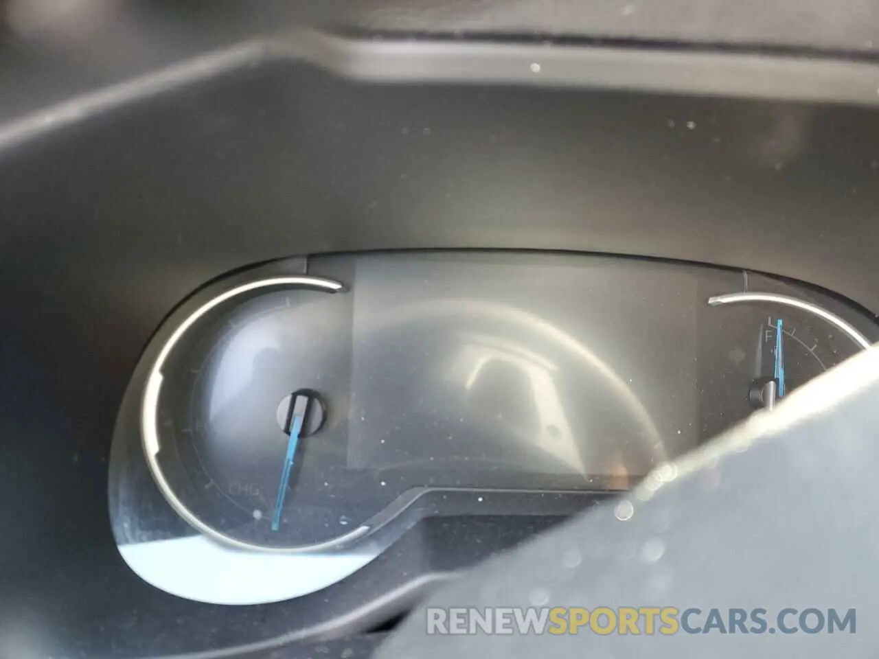 9 Photograph of a damaged car 4T3RWRFV1PU104189 TOYOTA RAV4 2023
