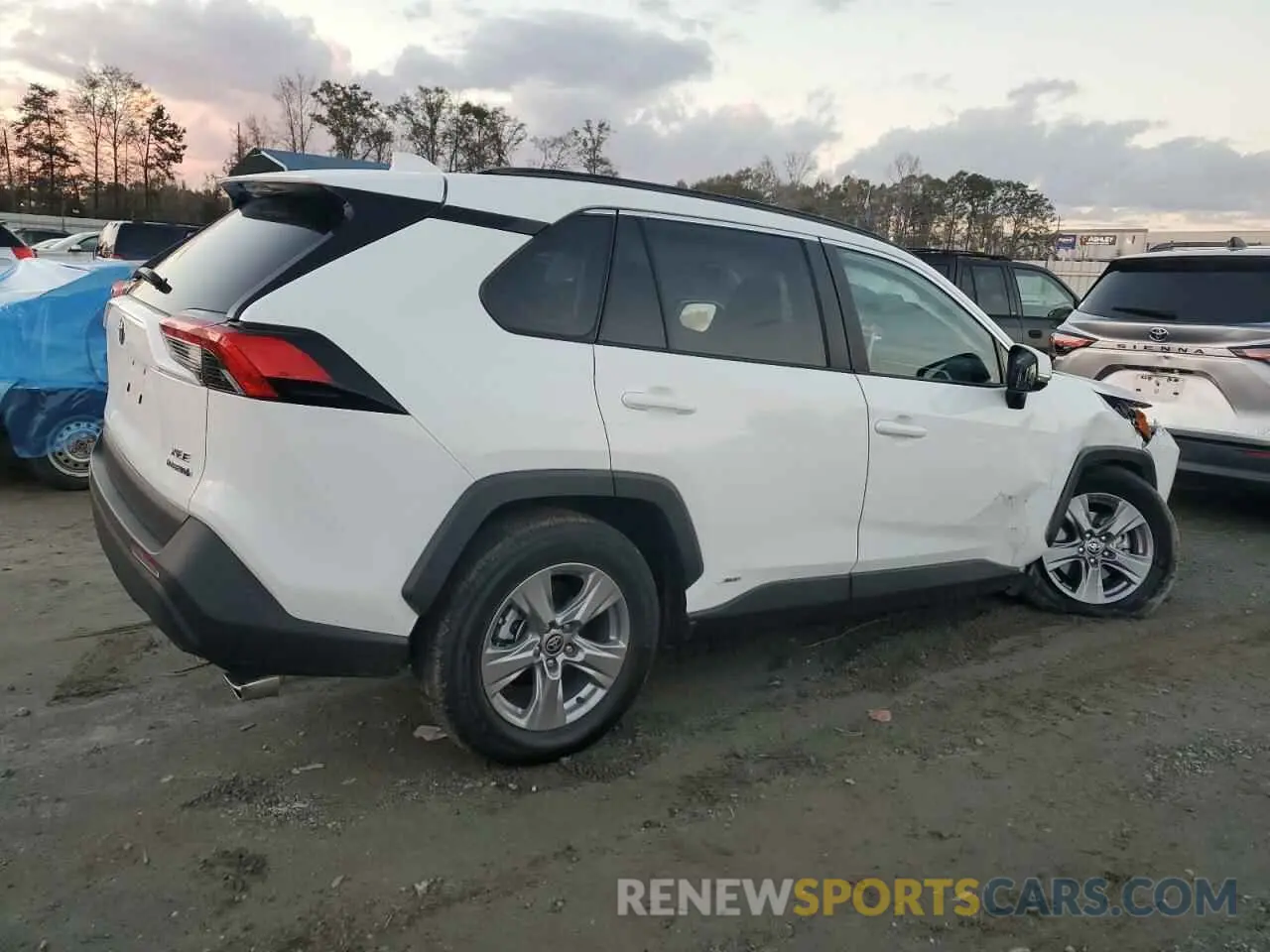 3 Photograph of a damaged car 4T3RWRFV2PU102404 TOYOTA RAV4 2023