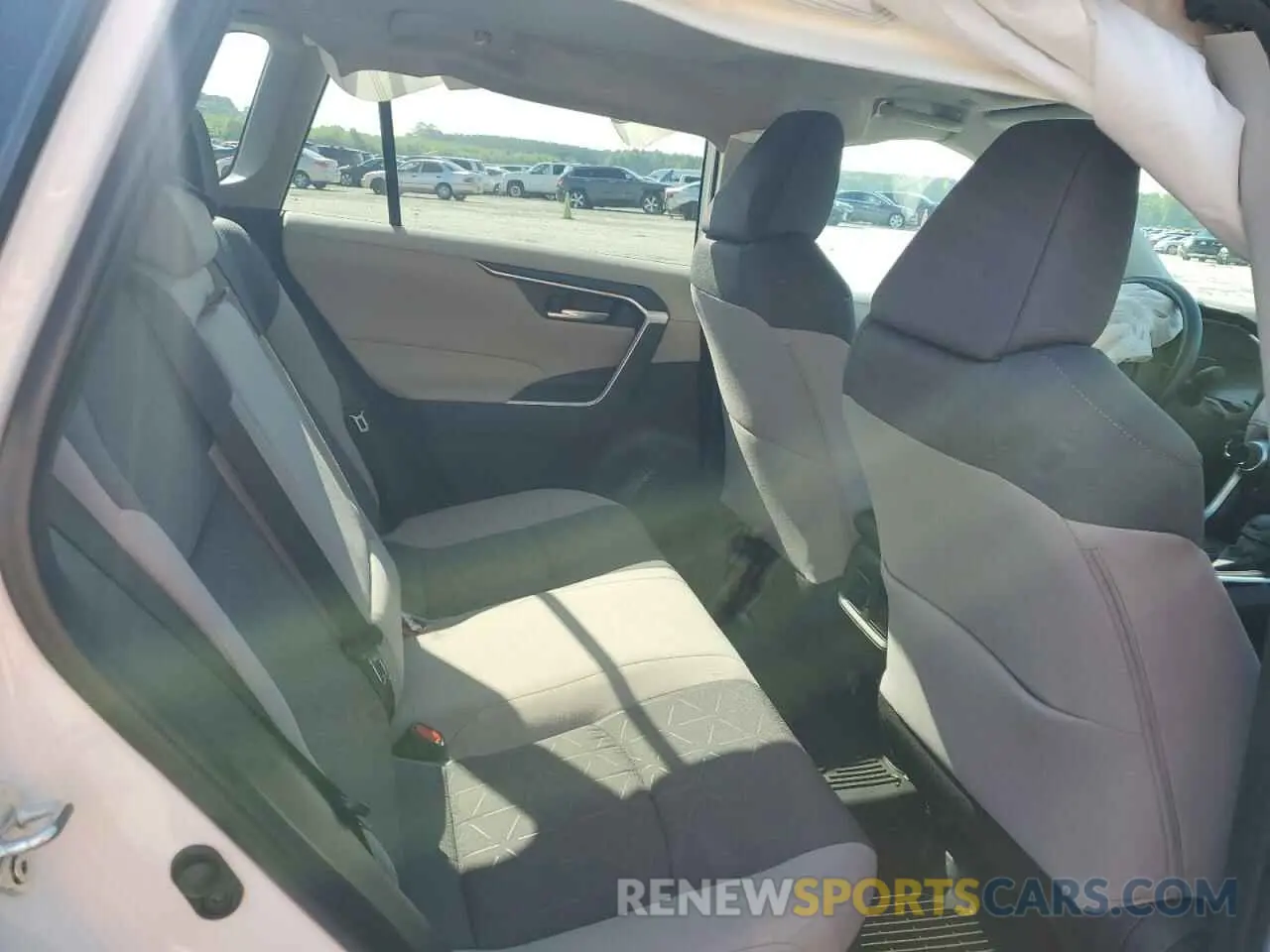 11 Photograph of a damaged car 4T3RWRFV2PU107697 TOYOTA RAV4 2023