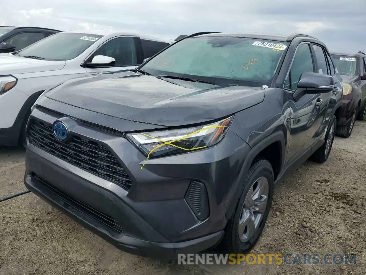 1 Photograph of a damaged car 4T3RWRFV4PU101030 TOYOTA RAV4 2023