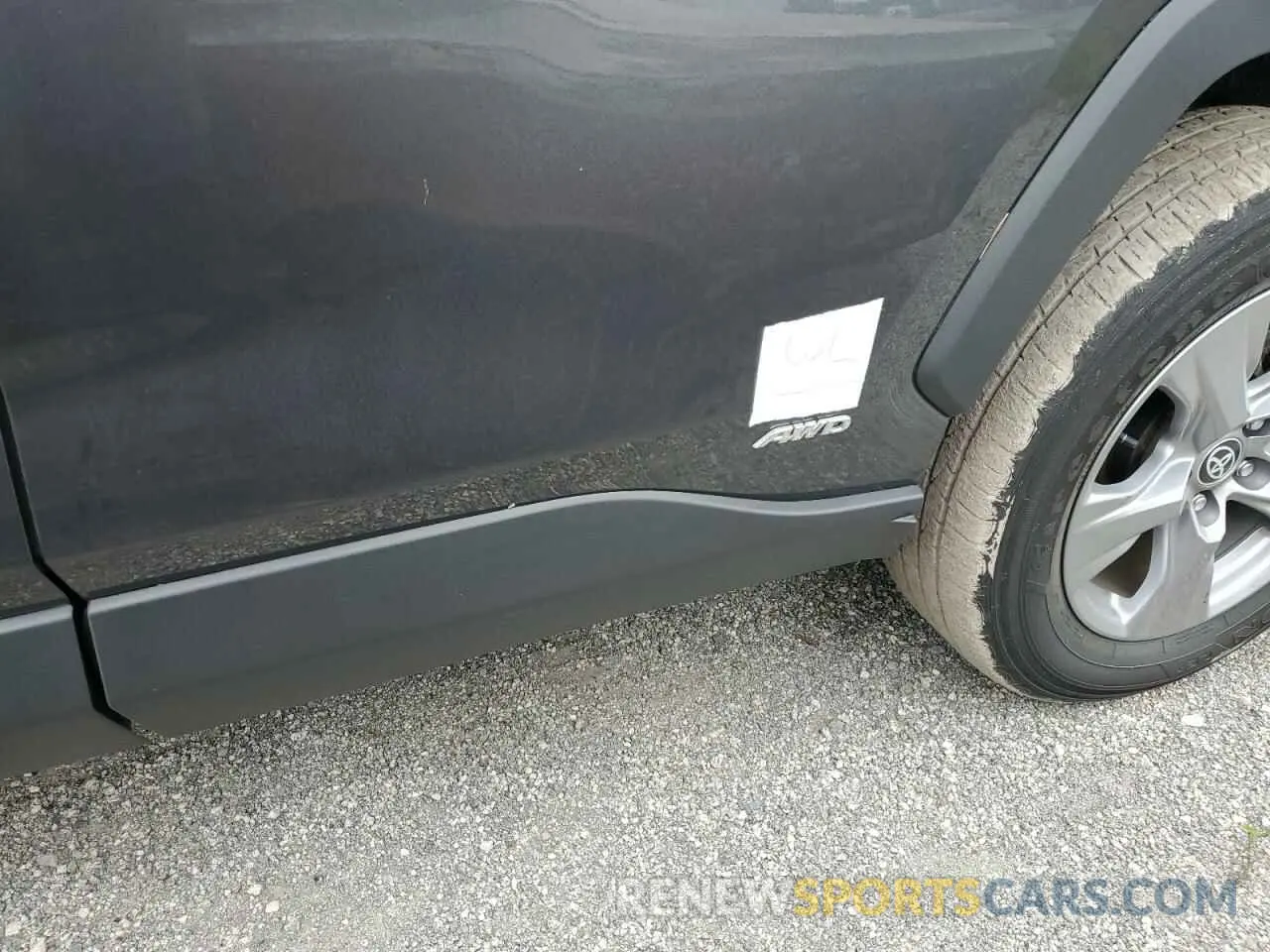 13 Photograph of a damaged car 4T3RWRFV4PU101030 TOYOTA RAV4 2023