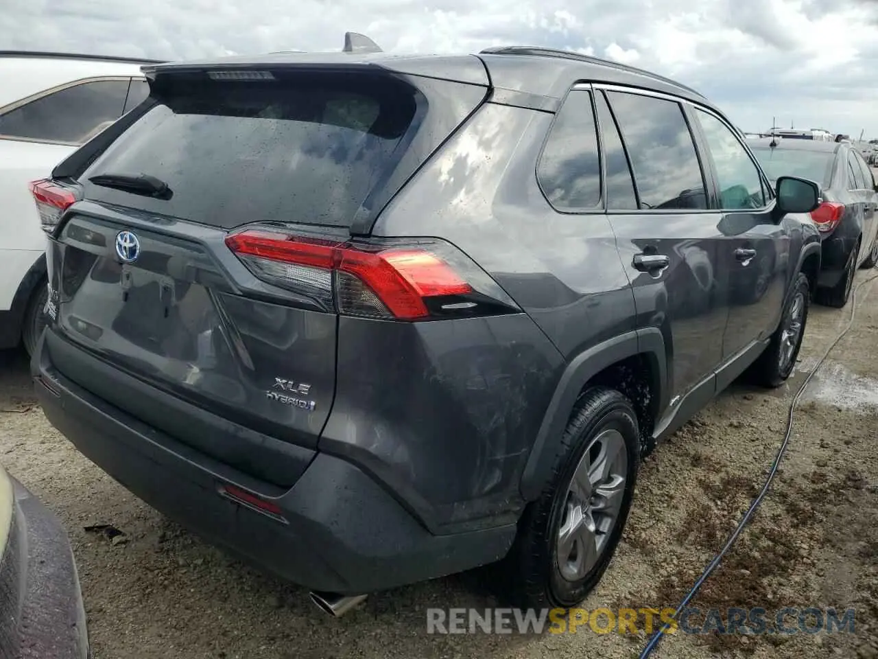 3 Photograph of a damaged car 4T3RWRFV4PU101030 TOYOTA RAV4 2023
