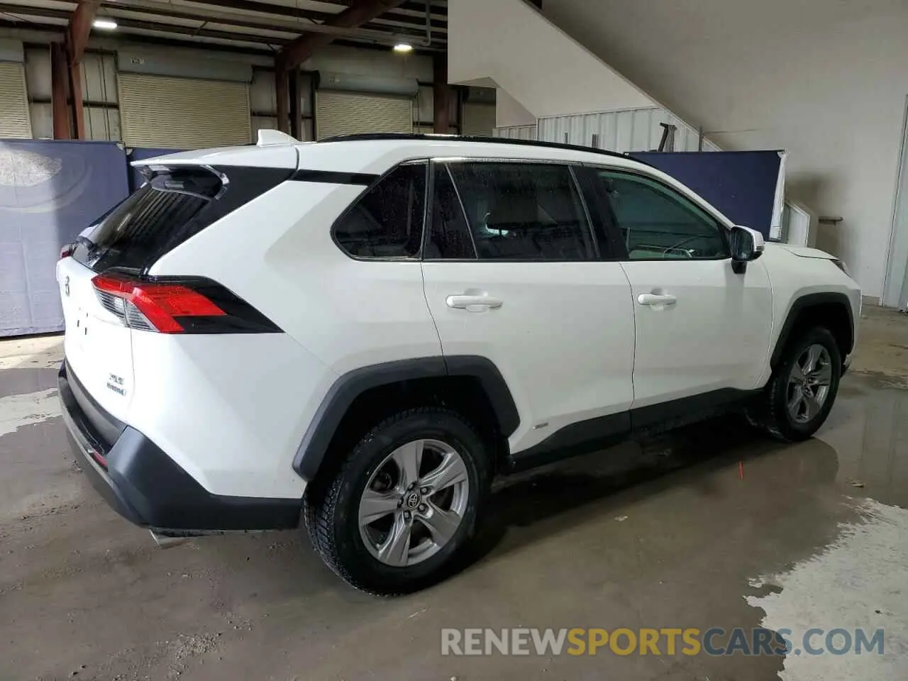 3 Photograph of a damaged car 4T3RWRFV6PU091374 TOYOTA RAV4 2023