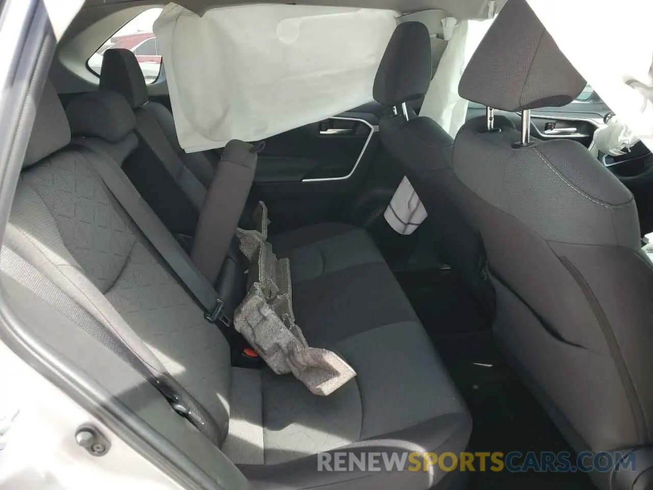 11 Photograph of a damaged car 4T3RWRFV8PU098794 TOYOTA RAV4 2023