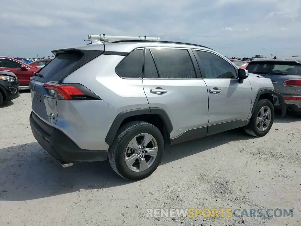 3 Photograph of a damaged car 4T3RWRFV8PU098794 TOYOTA RAV4 2023