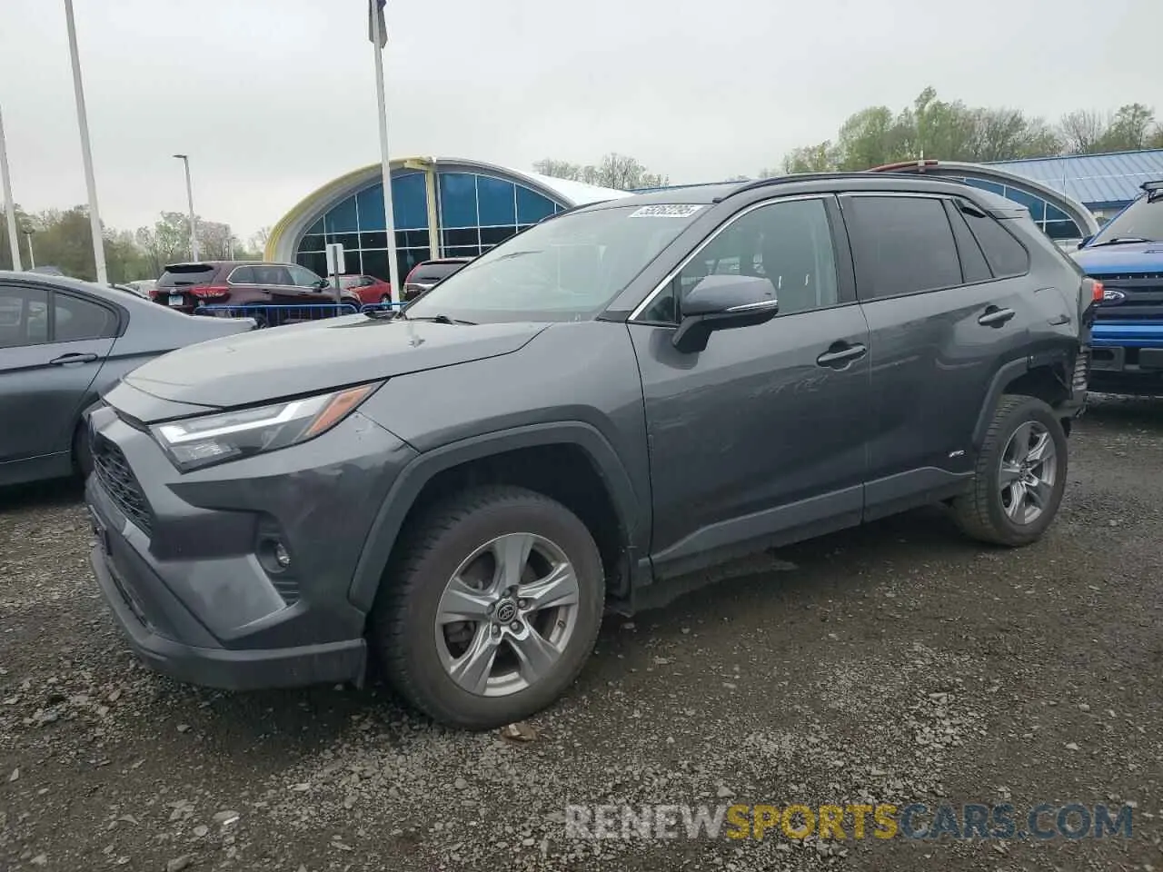 1 Photograph of a damaged car 4T3RWRFV9PU085083 TOYOTA RAV4 2023