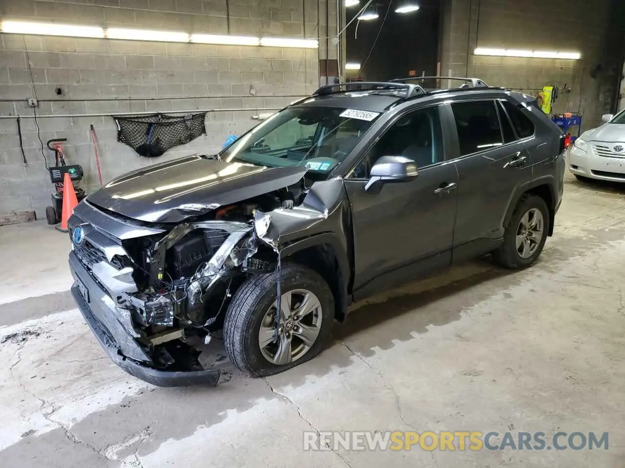 1 Photograph of a damaged car 4T3RWRFV9PU101492 TOYOTA RAV4 2023