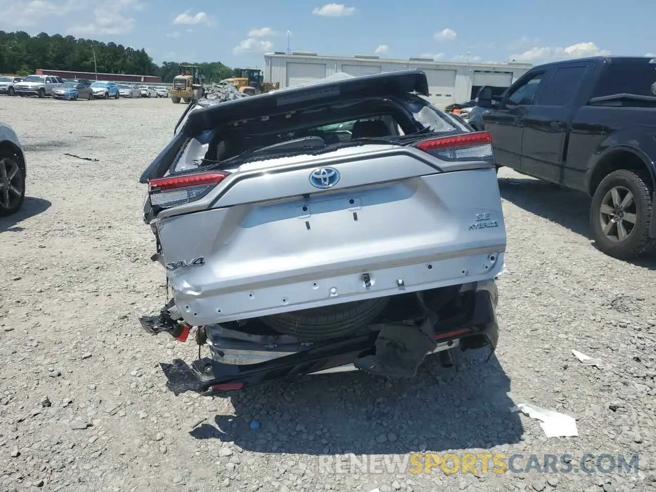 6 Photograph of a damaged car 4T3T6RFV6PU106588 TOYOTA RAV4 2023