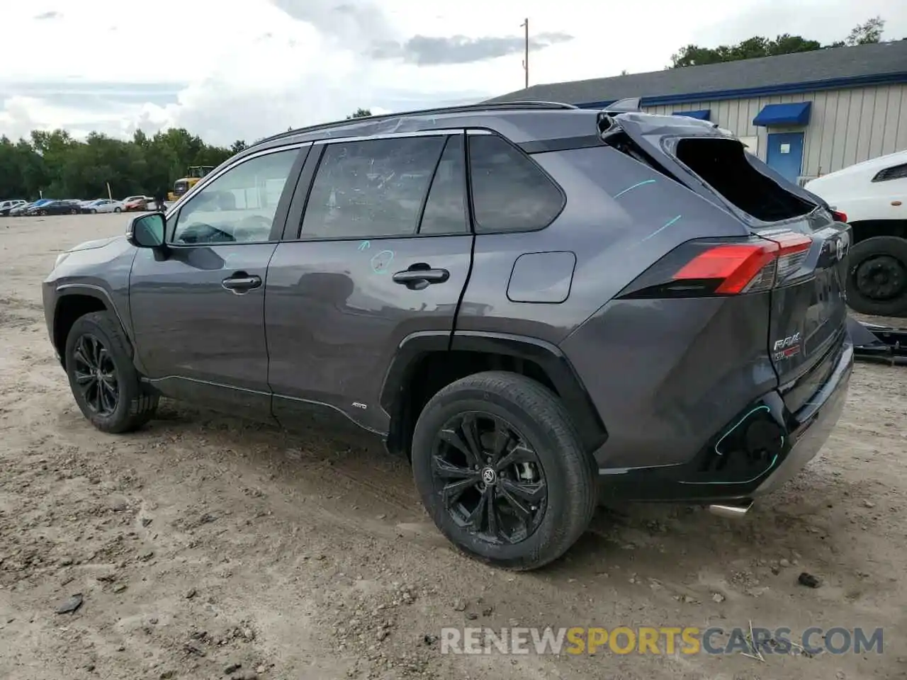 2 Photograph of a damaged car 4T3T6RFVXPU132837 TOYOTA RAV4 2023