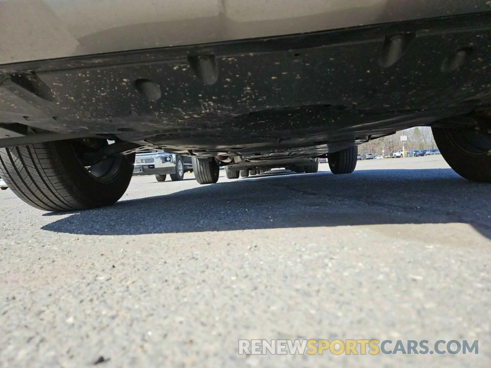 1 Photograph of a damaged car 4T3T6RFVXPU133602 TOYOTA RAV4 2023