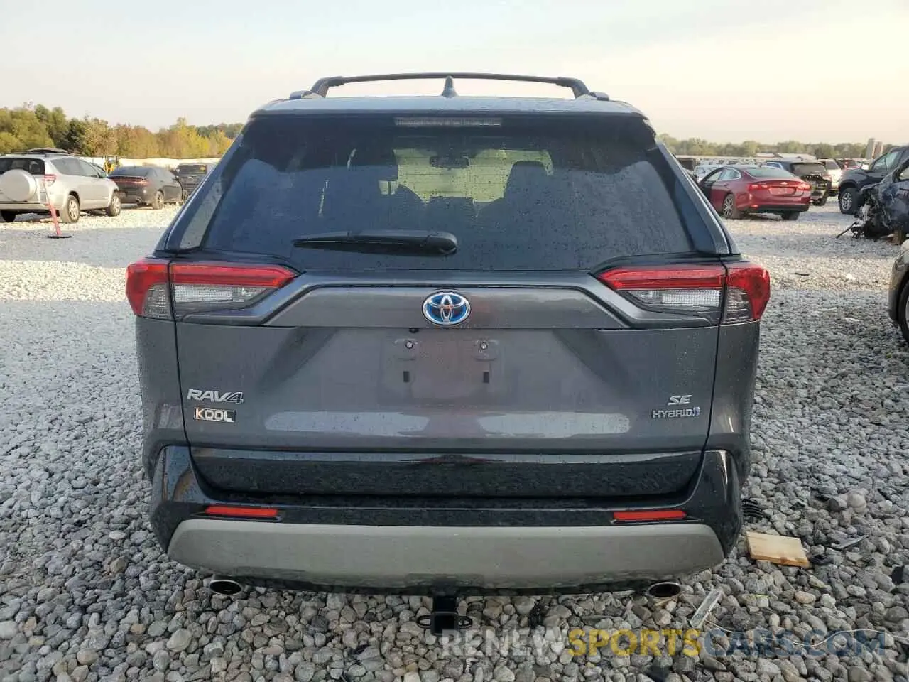 6 Photograph of a damaged car JTM16RFV2PD085226 TOYOTA RAV4 2023