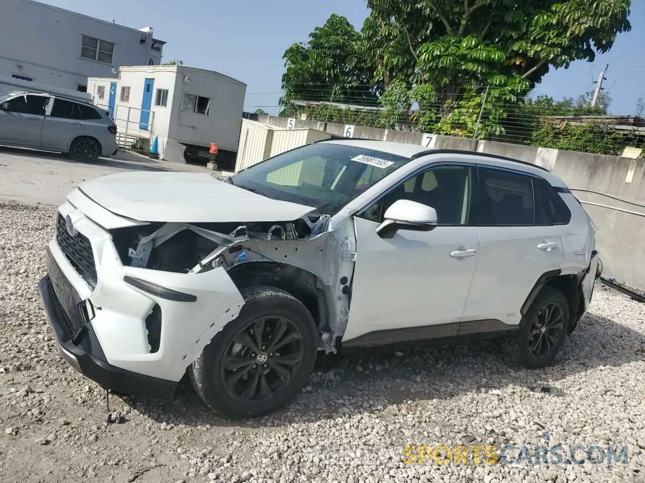 1 Photograph of a damaged car JTM16RFV3PD104298 TOYOTA RAV4 2023