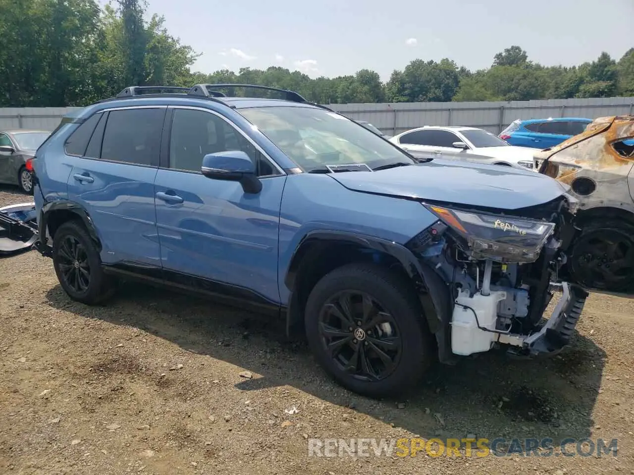 4 Photograph of a damaged car JTM16RFV5PD088590 TOYOTA RAV4 2023