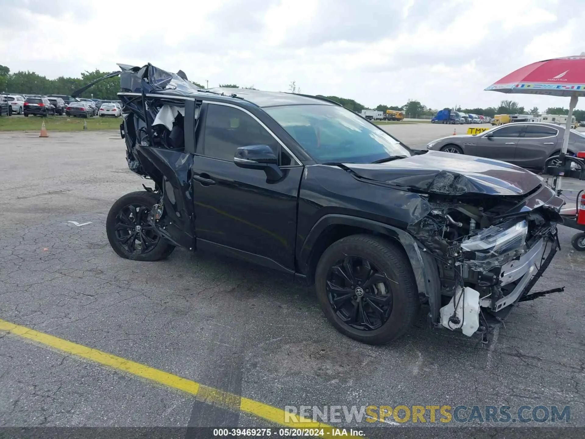 1 Photograph of a damaged car JTM16RFV8PD087174 TOYOTA RAV4 2023