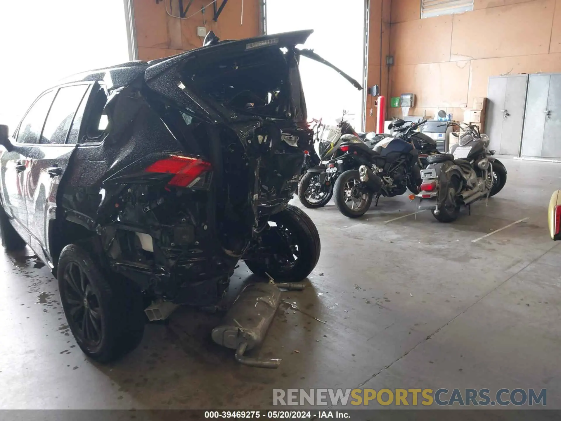 21 Photograph of a damaged car JTM16RFV8PD087174 TOYOTA RAV4 2023