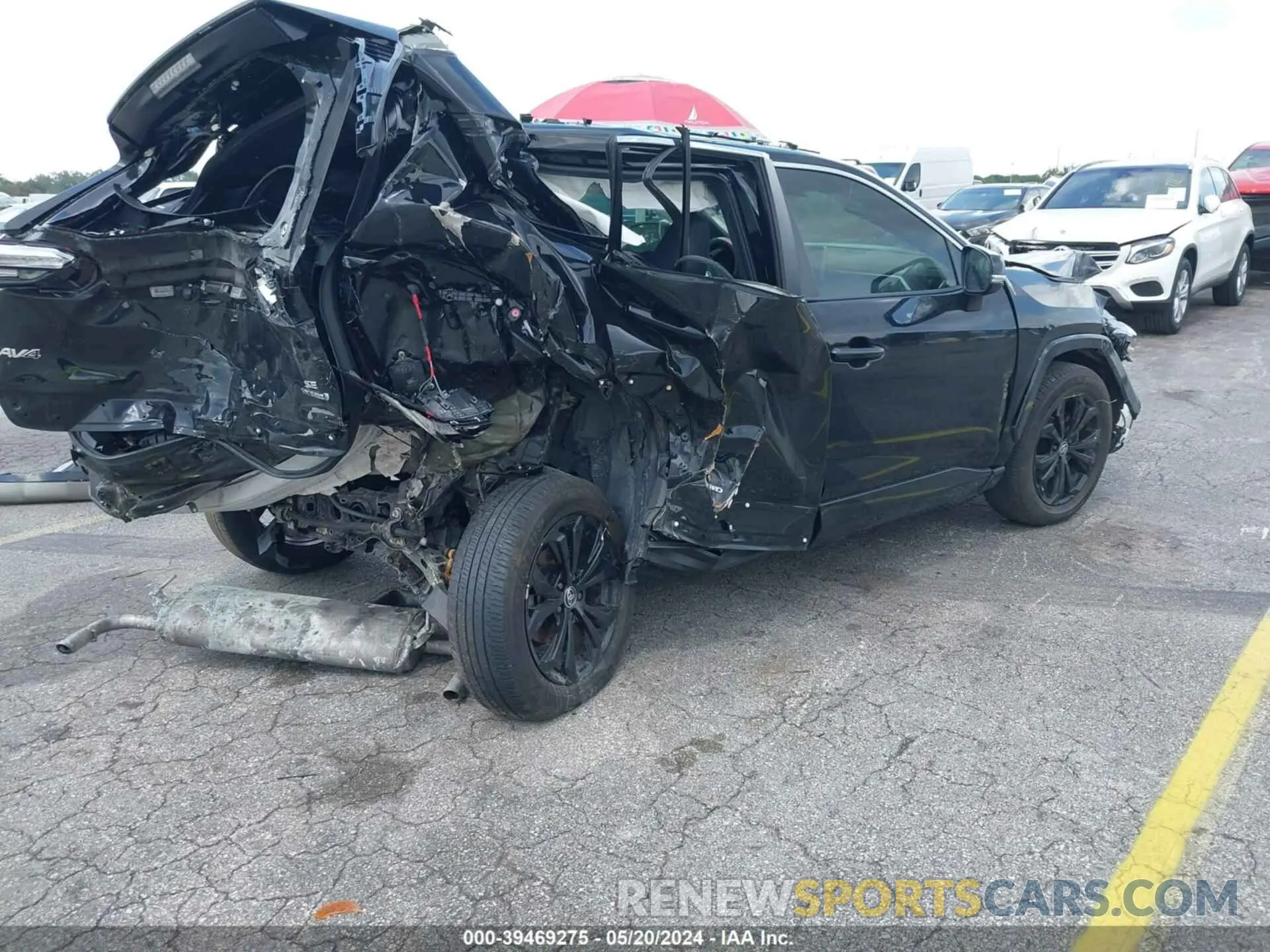 4 Photograph of a damaged car JTM16RFV8PD087174 TOYOTA RAV4 2023