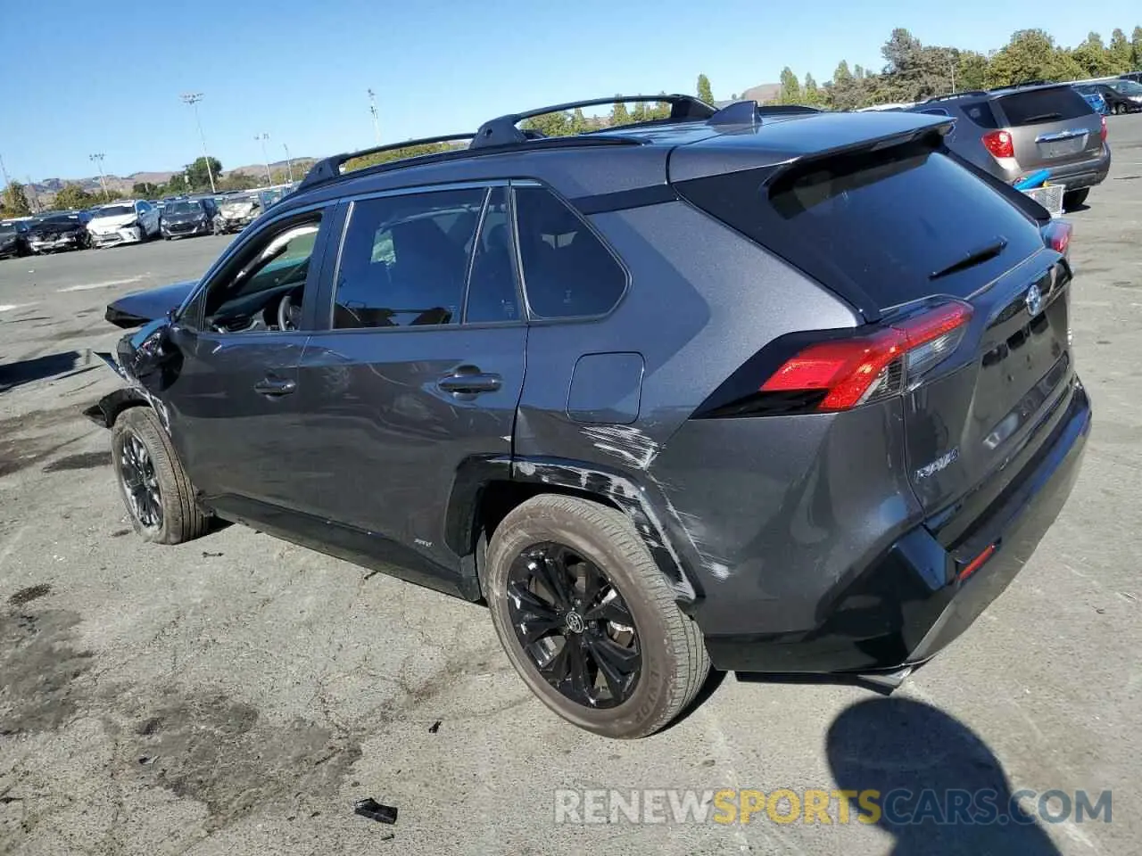 2 Photograph of a damaged car JTM16RFVXPD092991 TOYOTA RAV4 2023