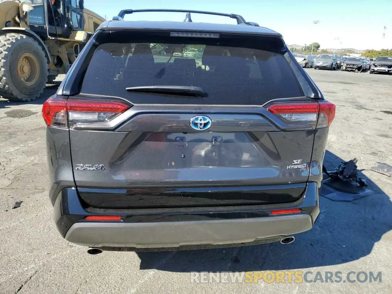 6 Photograph of a damaged car JTM16RFVXPD092991 TOYOTA RAV4 2023