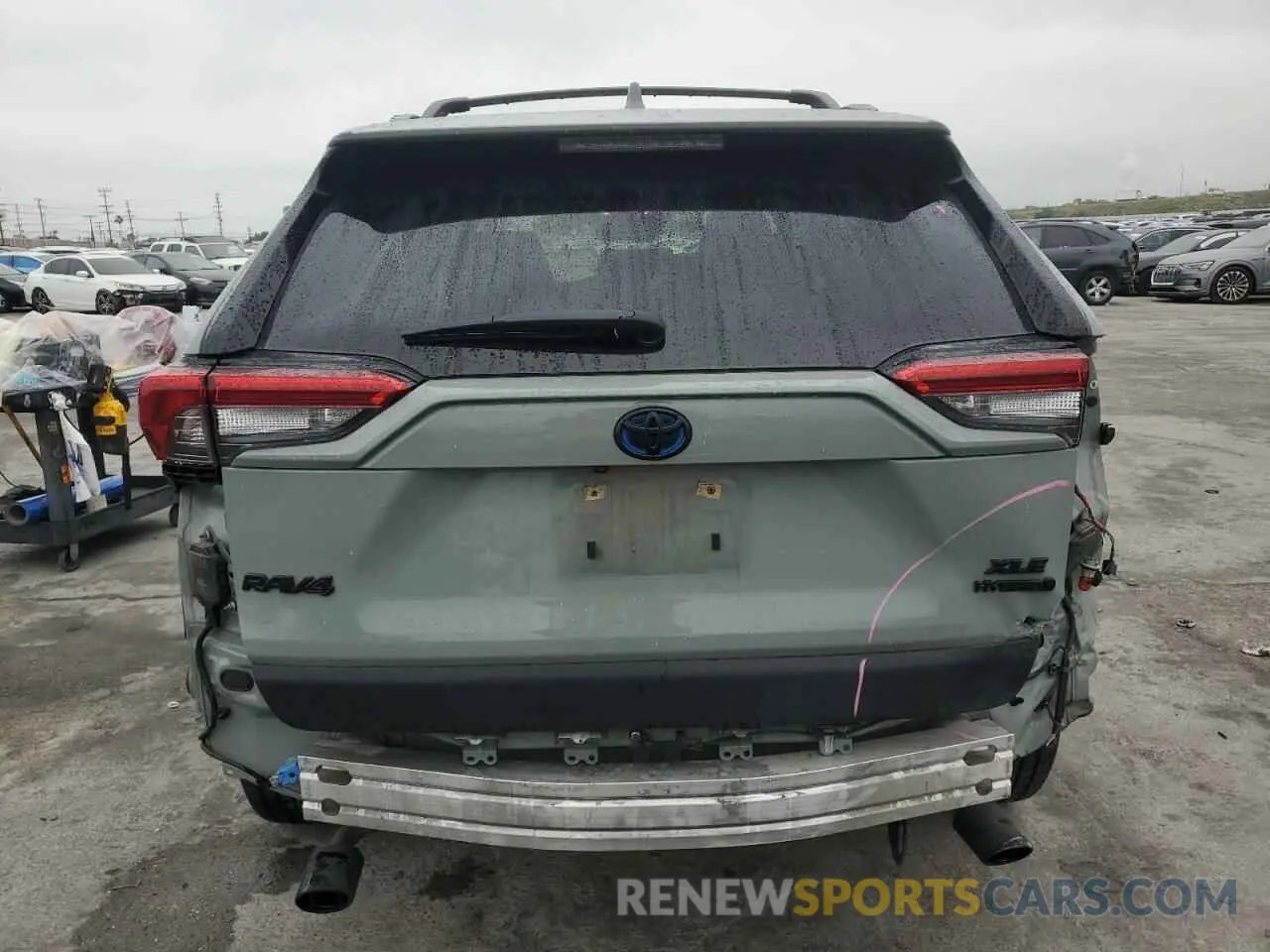 6 Photograph of a damaged car JTMB6RFV1PD100304 TOYOTA RAV4 2023