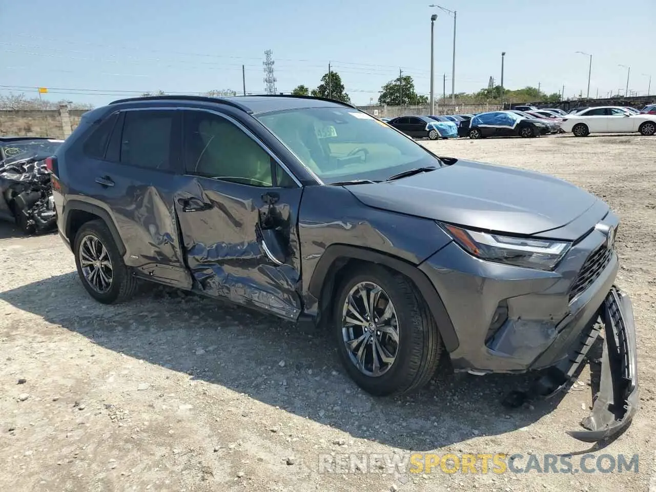 4 Photograph of a damaged car JTMB6RFV2PD105642 TOYOTA RAV4 2023