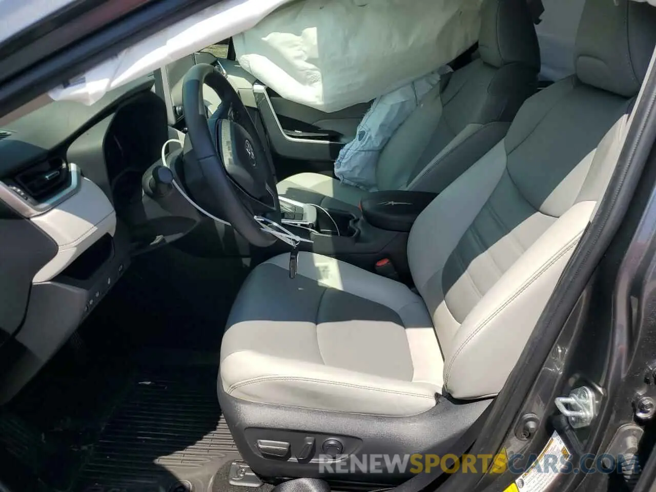 7 Photograph of a damaged car JTMB6RFV2PD105642 TOYOTA RAV4 2023